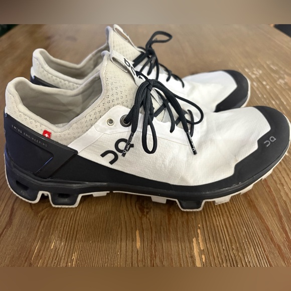 On CloudVenture trail running shoes - Picture 6 of 6